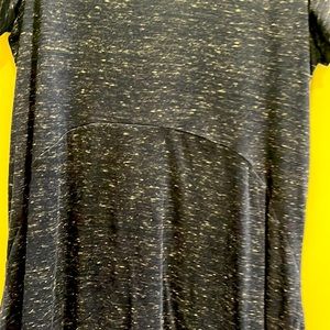 Very nice dress lovely detail